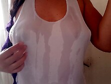CAMISETA MOJADA: y tú qué harías con mis tetas?