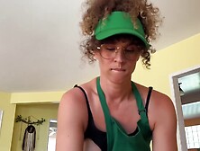 Starfucks Forgets The Coffee And Goes Home With Customer