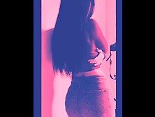 Mi padrastro me rompe el orto y se corre en mis muslos cuando no esta mamá