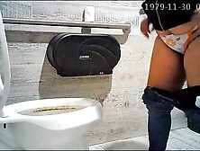 Mature Latina Saggy Belly Caught Peeing In Public