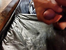 I tried not to cum and failed