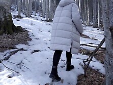 Porno romanesc curva disperata dupa pula se fute in public la ski in brasov