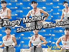 Doxy's glass dildo clip