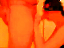 Dansk MILF Catwomen giver blowjob