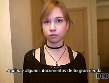 DEBT4k. Joven deudor paga deudas con boca y cunt tiernas