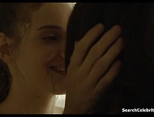 Noemie Schmidt - Versailles S01E03 (2015). Mp4