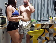 "HELPFUL" NEIGHBOUR CAME TO GIVE ME A LITTLE ASSIST!!. I AM SOLIDARITY WITH WHO AID ME.