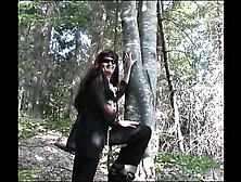 Smutty Brunette hair Fingers Her Snatch in a Park