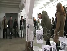 Naked On Stage - Serge Pey et Chiara Mulas. avi