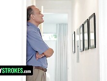 Stepson Hammers StepMom's Massive Booty During the time that Spouse is Locked in the Washroom