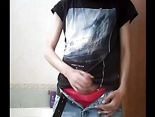 Anch'io mi masturbo a volto coperto,  ma non per fare rapine in banca.  Ma Semplicemente per non farmi riconoscere dai cattivi.