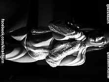 Hot mom is shaking that ass for her big boy