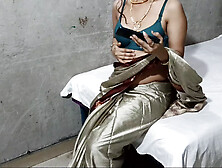 Lucky Dever ji who have chance to fuck her beautiful bhabhi