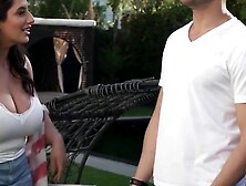 Sarah-Arabia's Hot Summer Vacation! Redhead Beauty Loves To Tease