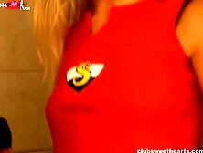 Older Cutie, Sanne, Loves Anal sex with Young Gf inside the Restroom