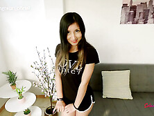 I want to play I'm your little stepsis and you give me all your cum in my mouth - Spanish JOI