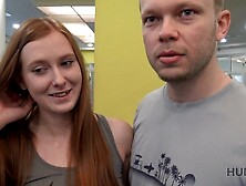 Hunt4K Nettes Mädchen Anstatt Zu Trainieren Hat Sex Im Fitnessstudio Mit Einem Reichen Jäger