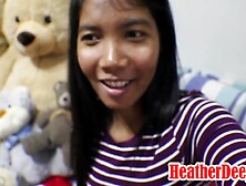 10 Weeks Pregnant Thai Teen Gives Blowjob (18+)