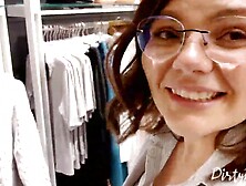 Bj into the chaning room - shopping inside the mall