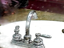 sündige Neugier endet im totalen Kontrollverlust bis nichts