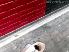 A lively eighteen-year-old who likes wolf dogs. F-cup curvy boin-chan is the most excellent. The inside of the car is a dreamlan