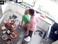 Stepsis Implores For Stepbro's Knob After Thanksgiving Dinner