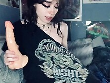 Petite Emo Viakitty Plays With Big Toy