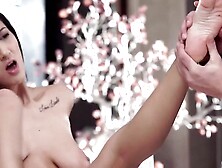 Foot Job Heaven - Foot Lickin' Toe-Job Goddess Gives Her Man A Blow