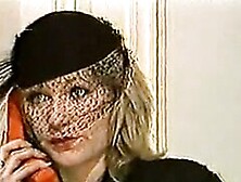 Classic French : L antiquaire a la chatte trempee