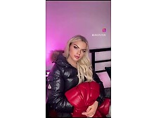 Blond Girl Making Puffer Content Lanaspuffers