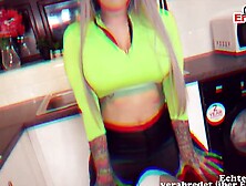 Sexdate with good huge butt tattoo hooker at escort EroCom