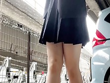 自撮り【JⓀ3年Gカップえりかです】ブラジャーつけないで制服着て駐車場内でおっぱい出してオナニーしました！