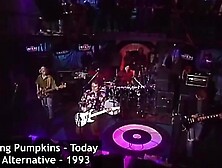 Is Evanescence Alternative Rock?