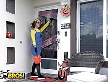 BANGBROS - where's Bruno's Dick? inside a Pumpkin,  Waiting for Evelin Stone
