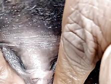 Indian sex video of amateur pornstar masturbating