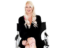 London River Big Poles Are Her Chores