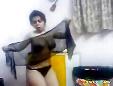 Iranian Girl Sexy Dance