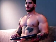 Jock Gay Muscle Hunk Jerking Off