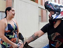 unknown chick pay5 me transportation with body- porn in Spanish