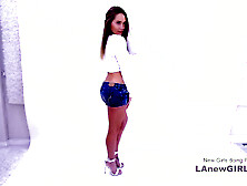 Super exciting woman needs big black penis right after interview