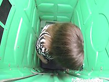 Porta Gloryhole Chubby cock sucker in public