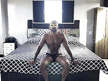 PERFEKTER KORPER Attractive Home-Made Striptease Heiber Tanz der sexbesessenen Ehefrauen Lorrany Exotica Eliane Hurricane Uhr au