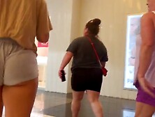 Jiggly Bootys Walk