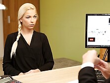 LOAN4K.  Blauäugiges Mädchen Verdient Geld Für Autos Mit Schmutziger Sex-Action