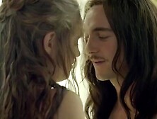 Noemie Schmidt,  Alexia Giordano Nude - Versailles S01E01-02