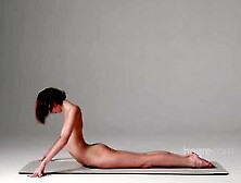 Kinuski Posing Naked Yoga