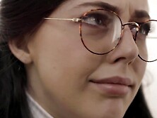 Nerdy cutie Whitney Wright pussy screwed by Derrick Pierce