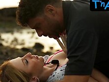 Denisse Pena Breasts Scene in Una Vida Menos En Canarias
