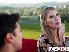 Feet Domme Gigi Dior Fucked Outdoors After Feet Worshipping