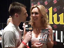 Pornhubtv With Tanya Tate At Exxxotica 2013